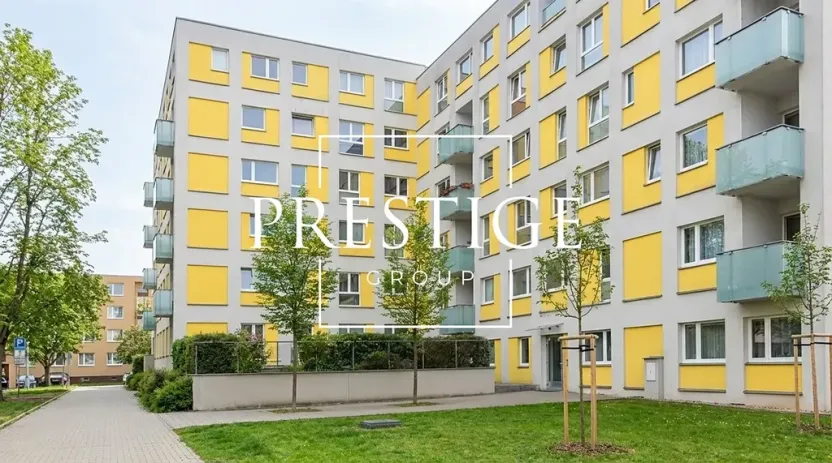 Pronájem bytu 2+kk, Praha - Libeň, U Slovanky, 56 m2