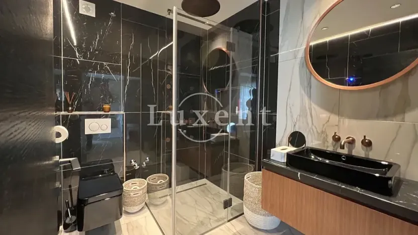 Prodej vily, Šibenik, Chorvatsko, 280 m2