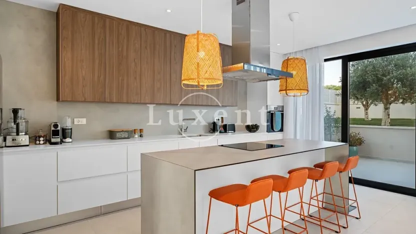 Prodej vily, Primošten, Chorvatsko, 210 m2