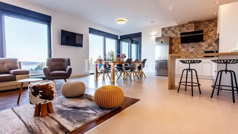 Prodej vily, Kaštela, Chorvatsko, 320 m2