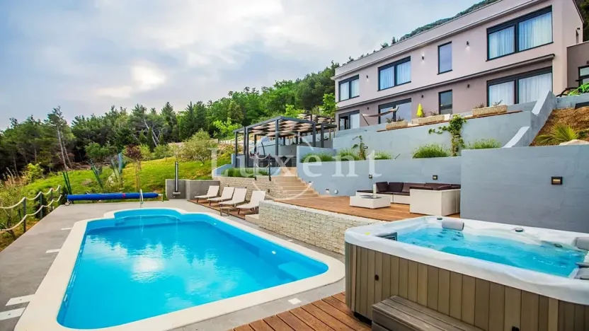 Prodej vily, Kaštela, Chorvatsko, 320 m2