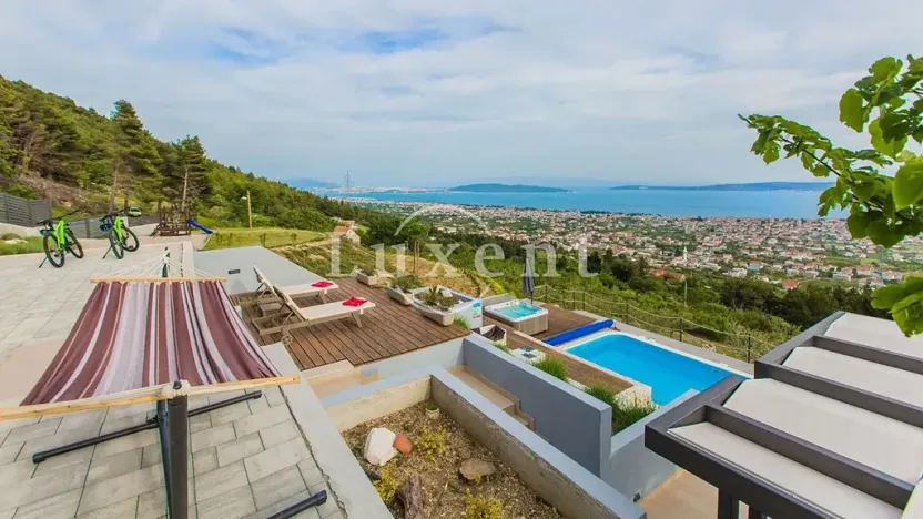 Prodej vily, Kaštela, Chorvatsko, 320 m2