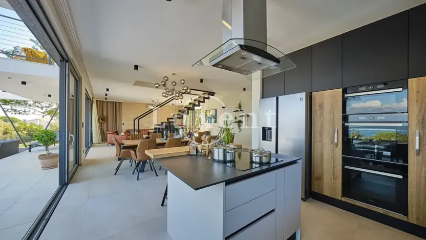 Prodej vily, Pašman, Chorvatsko, 400 m2