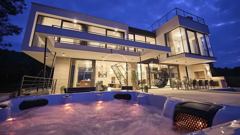 Prodej vily, Pašman, Chorvatsko, 400 m2