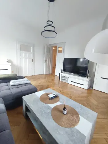 Pronájem bytu 4+1, Teplice, Pařížská, 180 m2