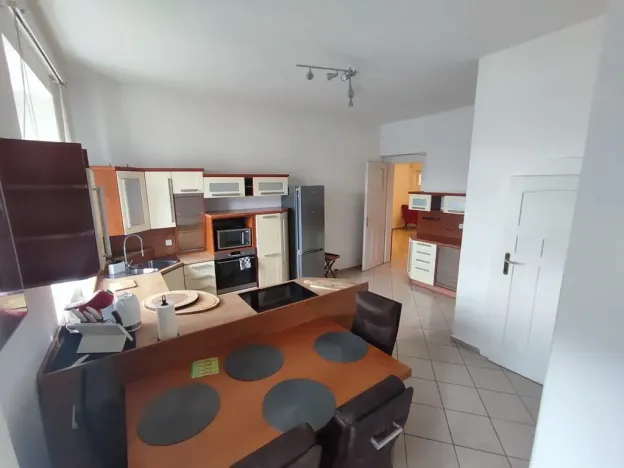 Pronájem bytu 4+1, Teplice, Pařížská, 180 m2