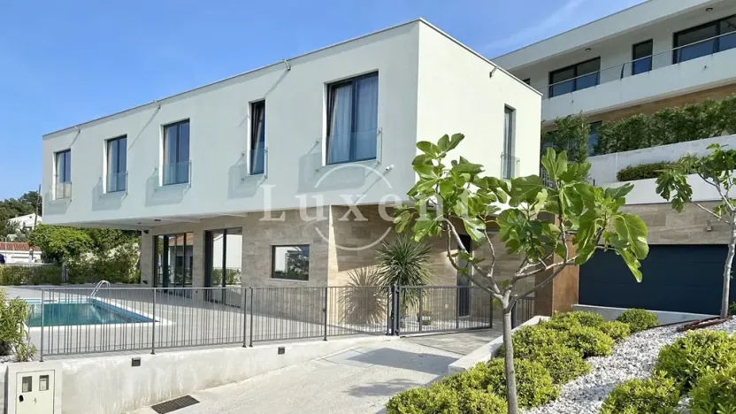 Prodej vily, Trogir, Chorvatsko, 326 m2