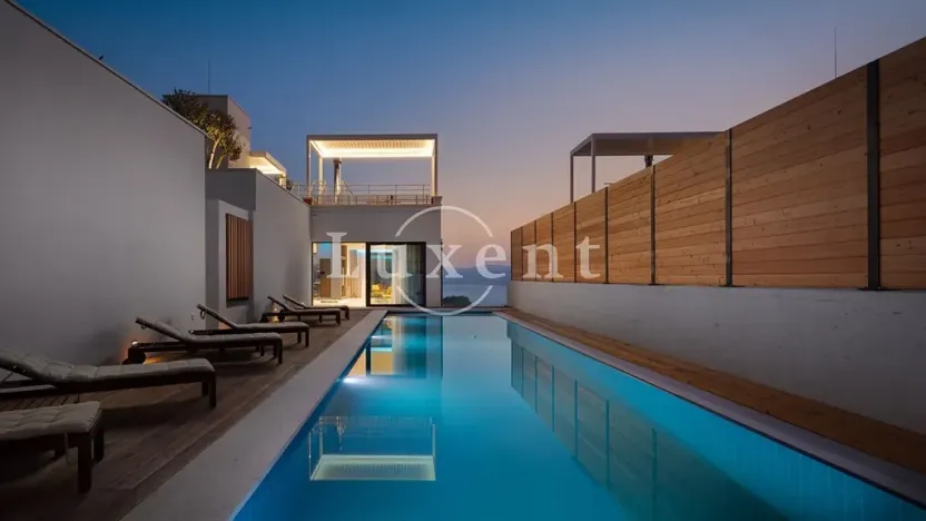 Prodej vily, Omiš, Chorvatsko, 298 m2