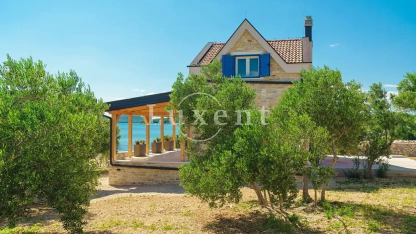 Prodej vily, Šibenik, Chorvatsko, 105 m2