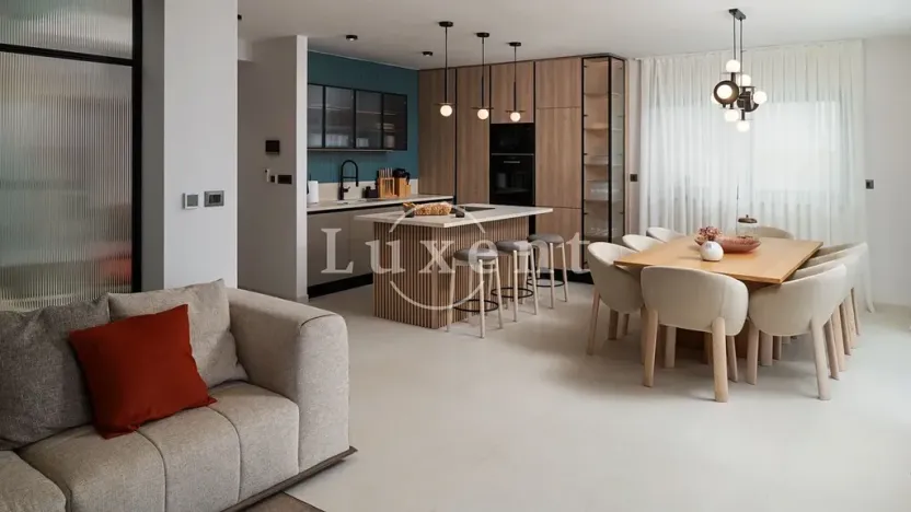 Prodej vily, Split, Chorvatsko, 320 m2