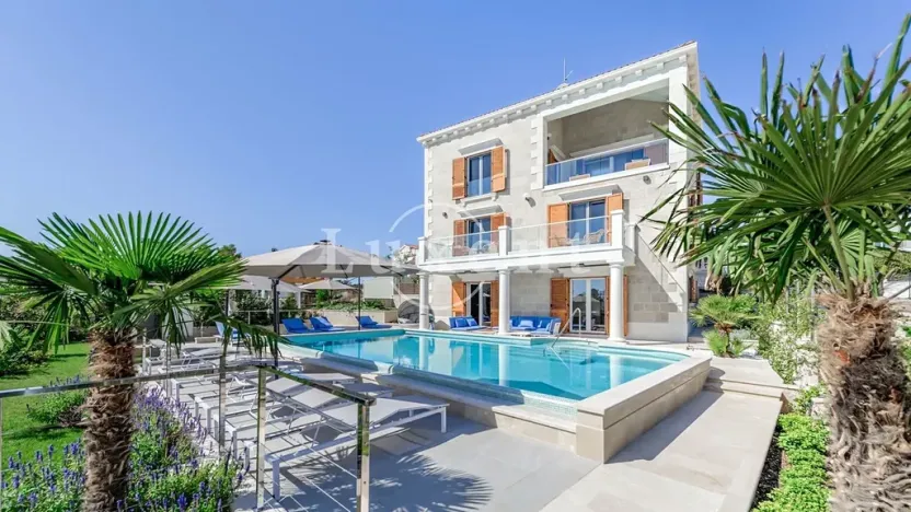 Prodej vily, Rogoznica, Chorvatsko, 420 m2