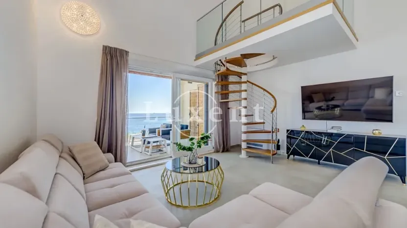 Prodej vily, Rogoznica, Chorvatsko, 420 m2