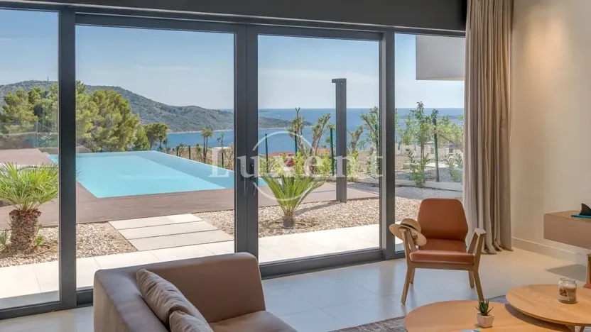 Prodej vily, Primošten, Chorvatsko, 300 m2