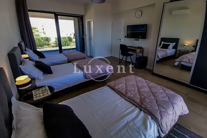 Prodej vily, Zadar, Chorvatsko, 230 m2