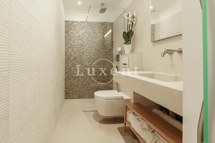 Prodej bytu 4+kk, Split, Chorvatsko, 108 m2