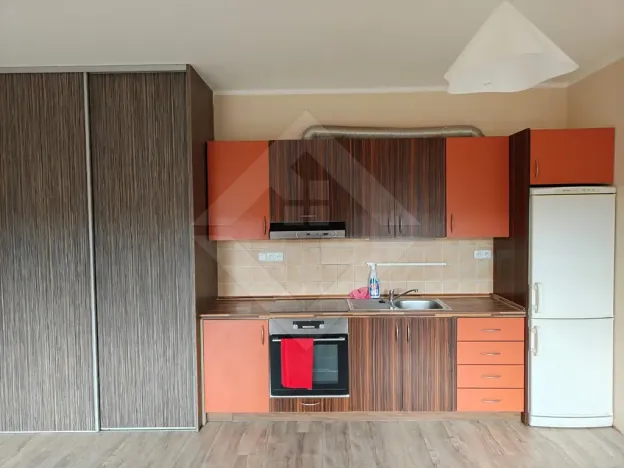 Pronájem bytu 1+kk, Milovice, Kaštanová, 36 m2