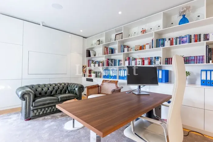 Prodej vily, Split, Chorvatsko, 1100 m2