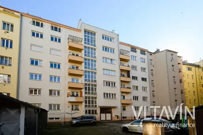 Pronájem bytu 2+1, Praha - Holešovice, Jankovcova, 68 m2