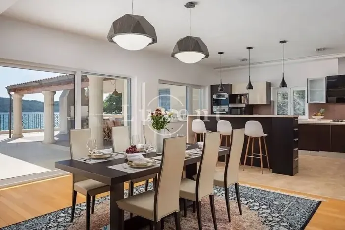 Prodej rodinného domu, Šibenik, Chorvatsko, 1005 m2