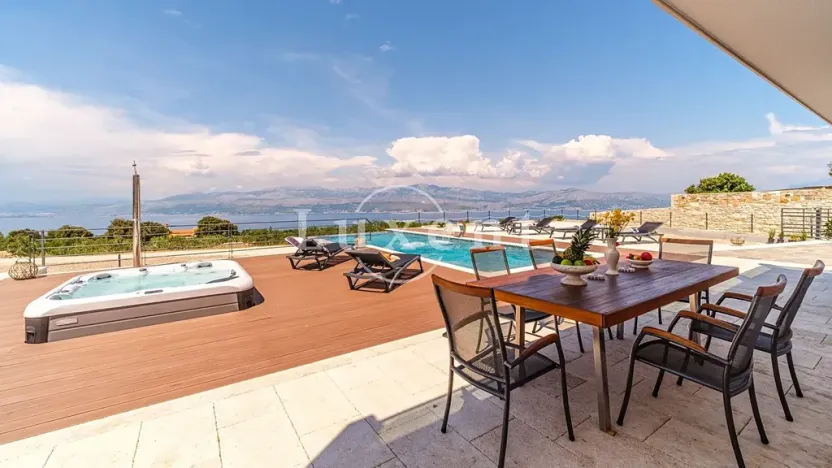 Prodej vily, Bol, Chorvatsko, 96 m2