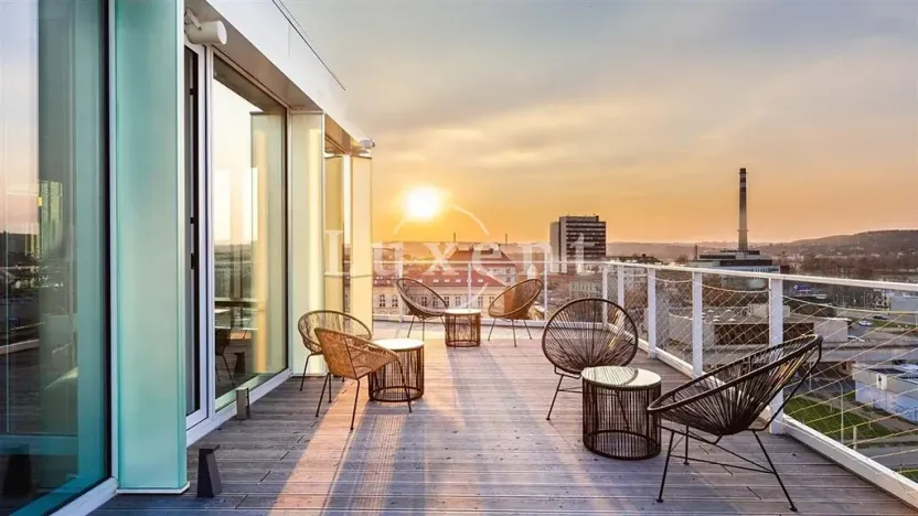 Pronájem kanceláře, Praha - Holešovice, Plynární, 171 m2