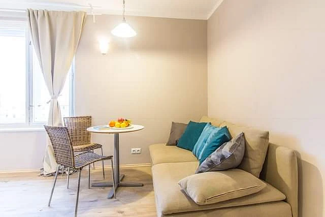 Pronájem bytu 1+kk, Praha - Holešovice, Plynární, 25 m2