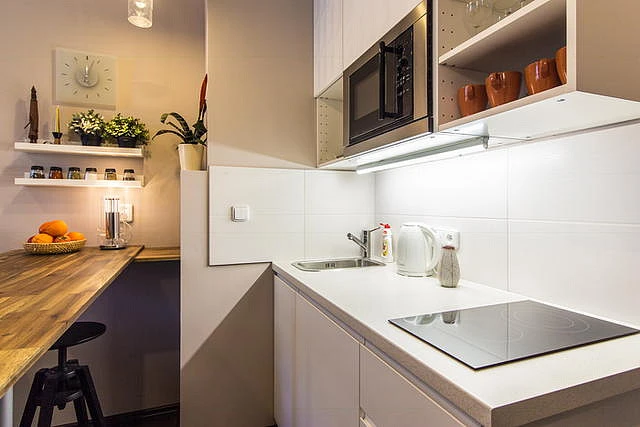 Pronájem bytu 1+1, Praha - Holešovice, Plynární, 37 m2