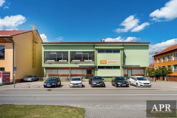 Pronájem obchodního prostoru, Šumice, 270 m2