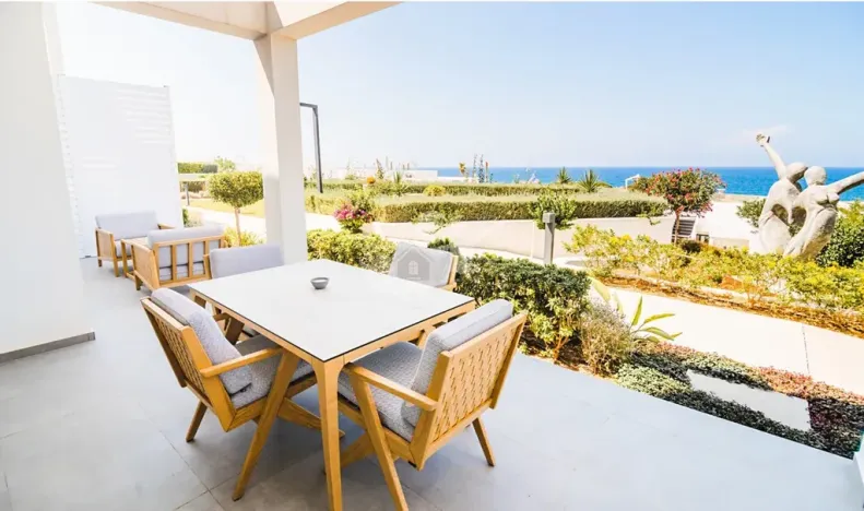 Prodej bytu 2+1, Agios Amvrosios Keryneias, Kypr, 87 m2