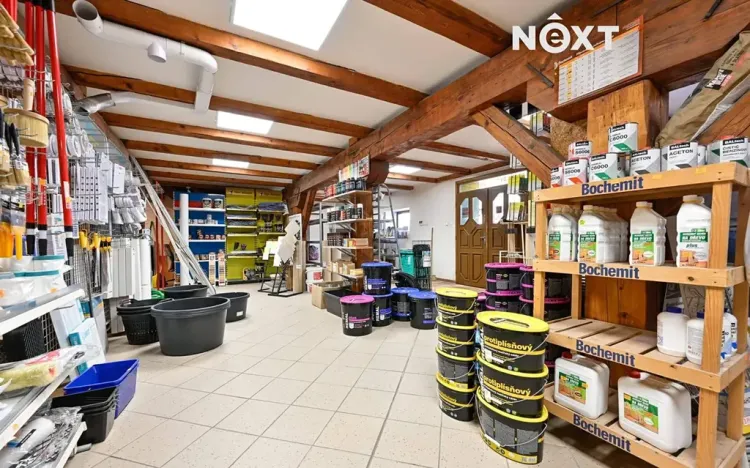 Prodej obchodního prostoru, Bílovec, 817 m2