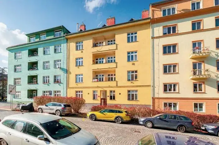 Prodej bytu 2+kk, Praha - Dejvice, Zemědělská, 46 m2