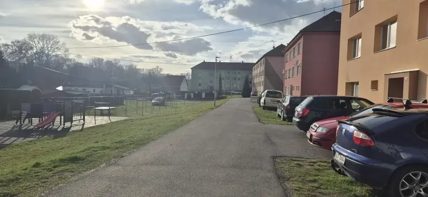 Pronájem bytu 3+1, Stružnice, 61 m2