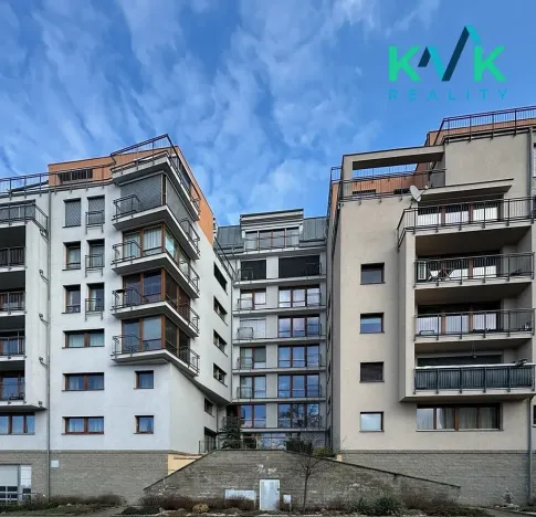 Pronájem bytu 2+kk, Karlovy Vary, Na Vyhlídce, 52 m2