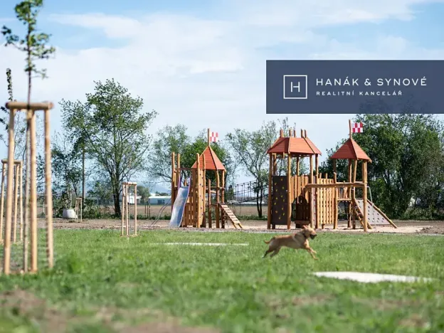 Prodej bytu 2+kk, Pohořelice, U Kasáren, 52 m2