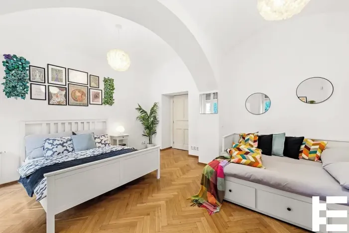 Prodej bytu 2+kk, Praha - Vinohrady, Americká, 76 m2