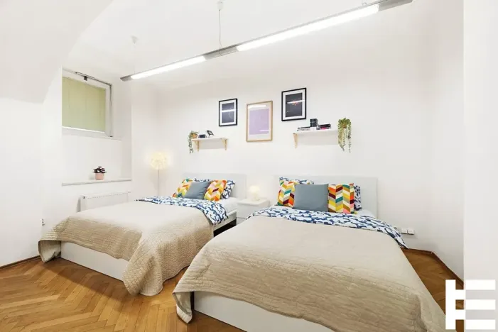 Prodej bytu 2+kk, Praha - Vinohrady, Americká, 76 m2