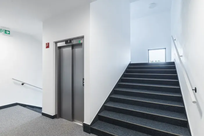 Pronájem kanceláře, Liberec - Liberec II-Nové Město, Chrastavská, 37 m2