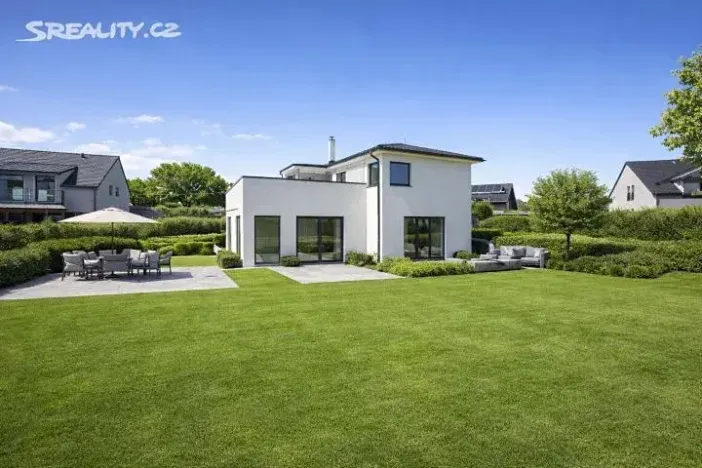 Prodej vily, Sulice, Na Okruhu, 286 m2