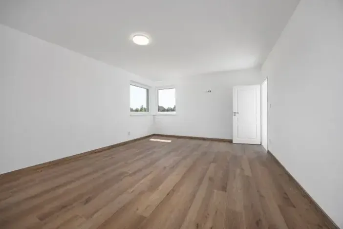 Prodej vily, Sulice, Na Okruhu, 286 m2