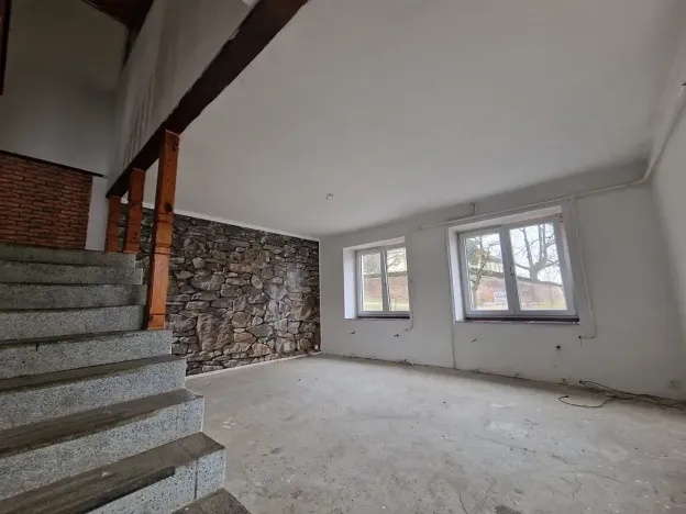 Prodej rodinného domu, Svojšín, 230 m2