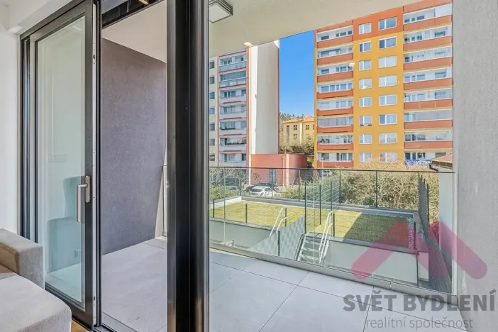 Prodej bytu 1+kk, Praha - Modřany, Komořanská, 37 m2