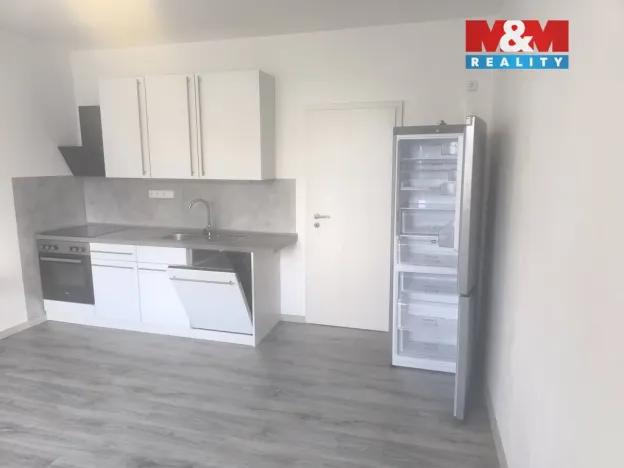 Pronájem bytu 2+kk, Ústí nad Labem - Severní Terasa, Šrámkova, 40 m2