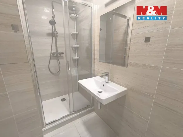 Pronájem bytu 2+kk, Ústí nad Labem - Severní Terasa, Šrámkova, 40 m2