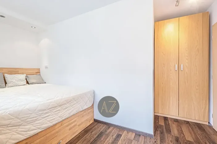 Pronájem bytu 3+kk, Praha - Troja, Na Šutce, 68 m2
