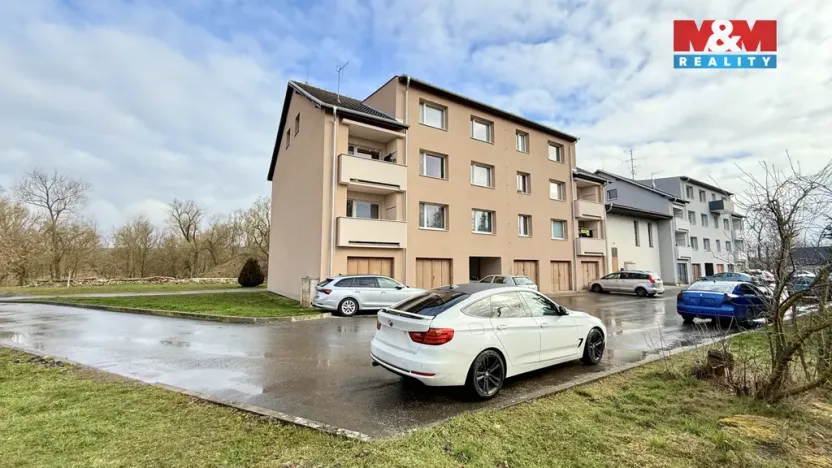 Prodej bytu 3+1, Dobev - Stará Dobev, 73 m2