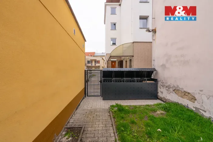 Prodej bytu 1+1, Poděbrady, Komenského, 36 m2