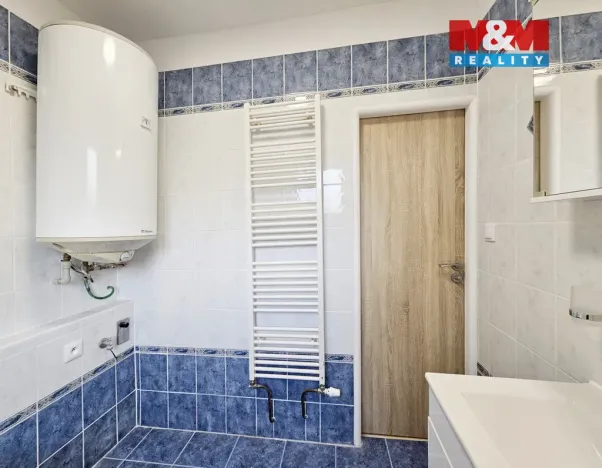 Pronájem bytu 2+1, Liberec - Liberec XXV-Vesec, U Sídliště, 61 m2