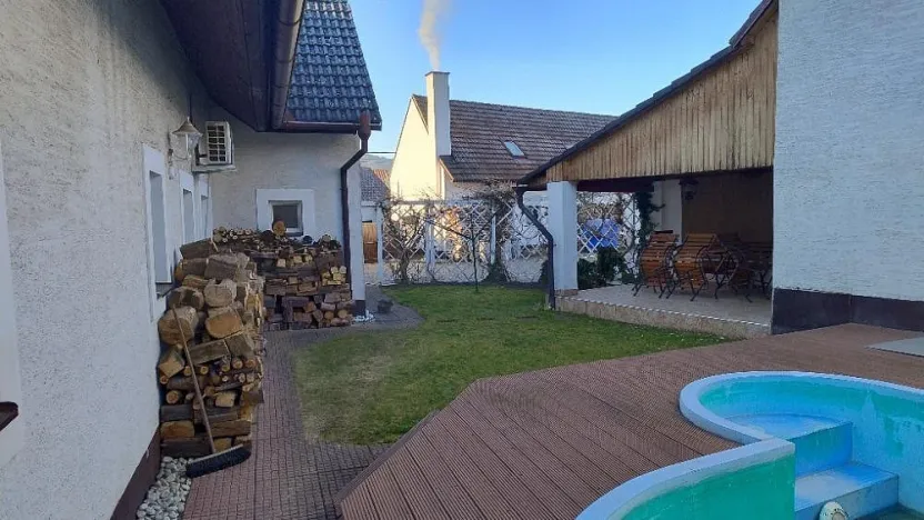 Prodej rodinného domu, Hýskov, Prostřední, 330 m2