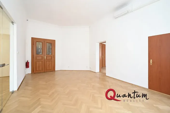 Pronájem bytu 4+1, Praha - Holešovice, Dukelských hrdinů, 146 m2