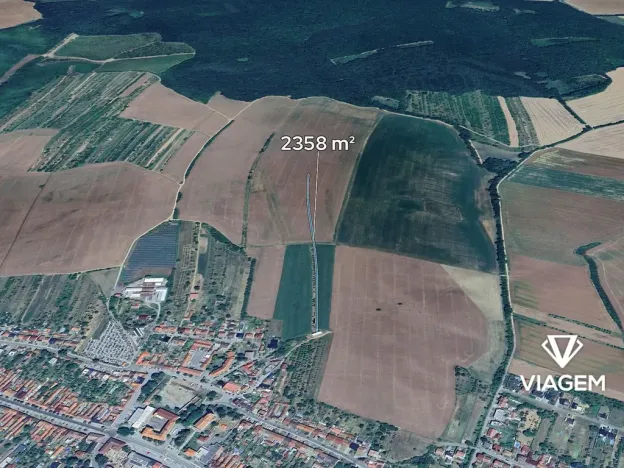 Prodej pole, Hluk, 2358 m2